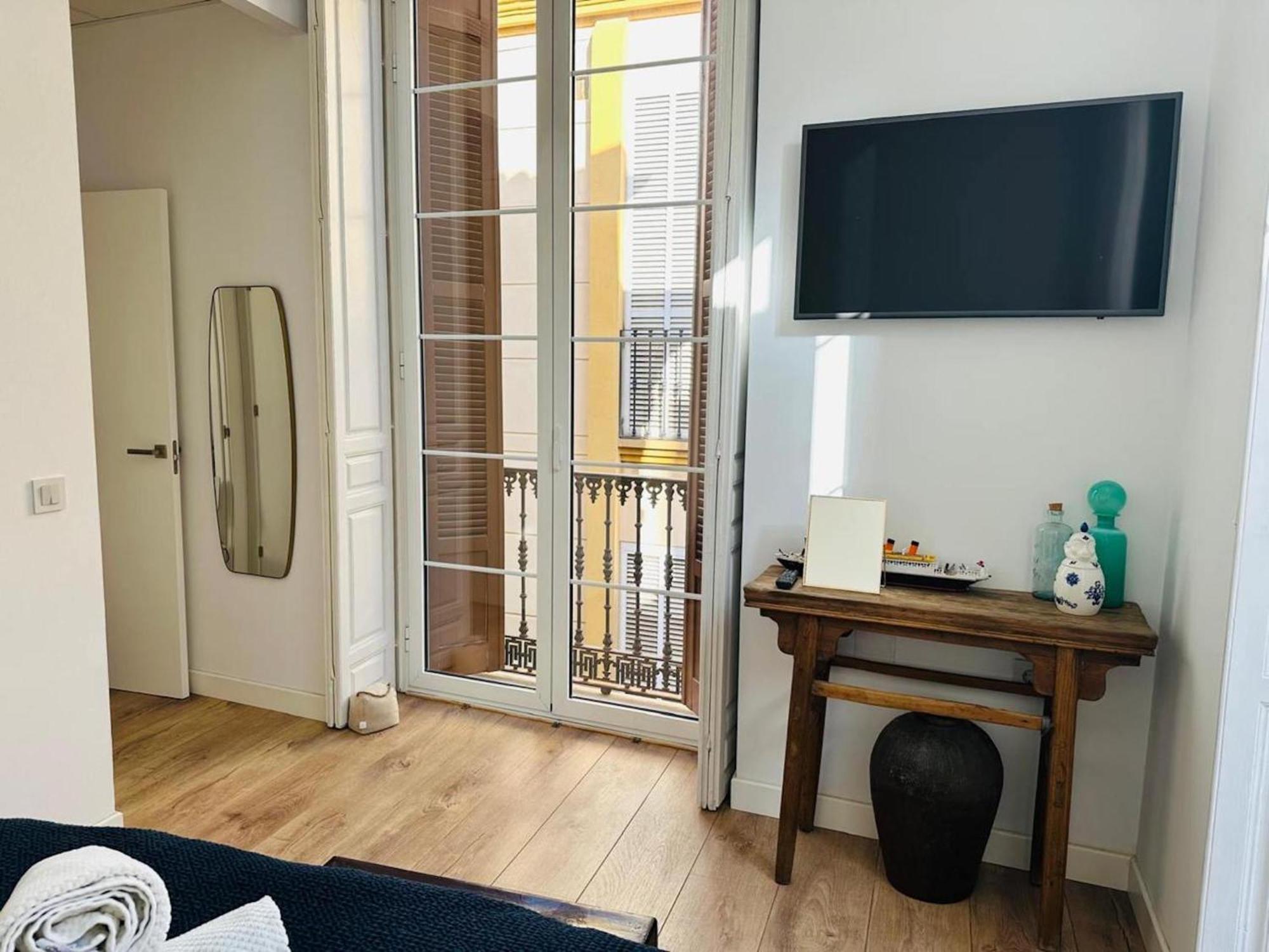 Holidays2malaga Azucena Central French Balcony Apartament Malaga
