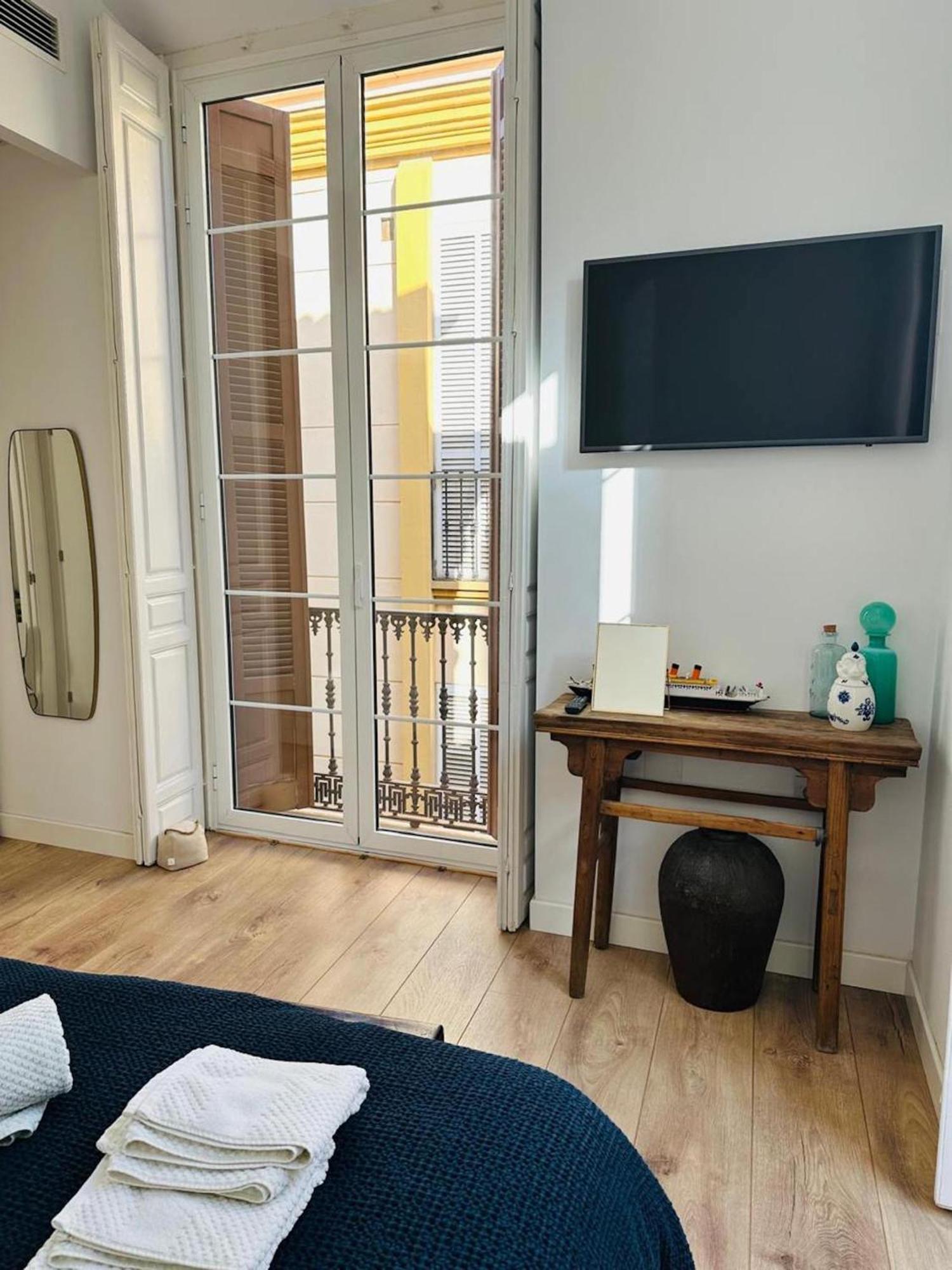 Holidays2malaga Azucena Central French Balcony Apartament Malaga